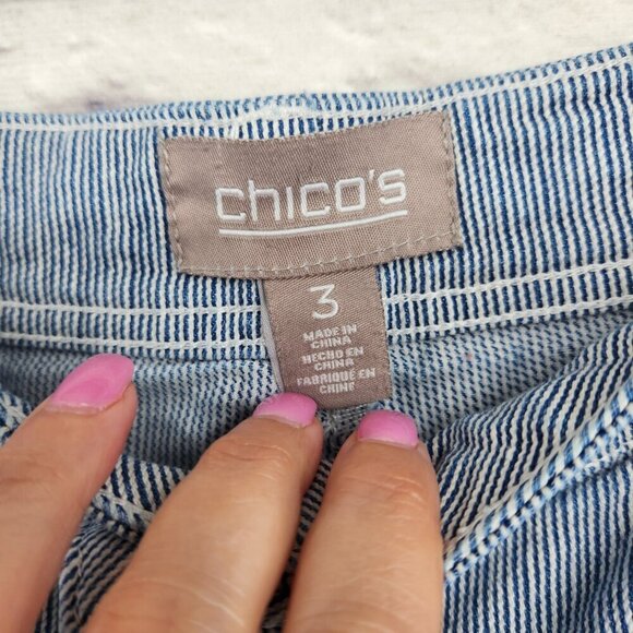 CHICO'S Blue White Striped Denim Shorts Bermuda Modest Sz 3 - Picture 2 of 12
